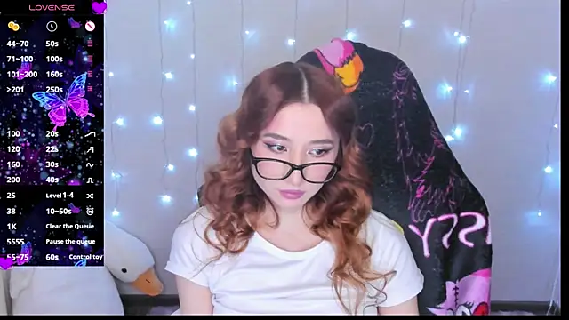 emily cline online show from November 2025 08:48:01 AM