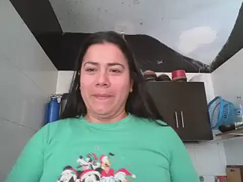 Snapshot of kivylovehot chatting on January 2025 07:38:02 PM kivylovehot online show from January 2025 07:38:02 PM
