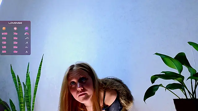 Snapshot of WiloneEsse chatting on February 2025 04:59:01 AM WiloneEsse online show from February 2025 04:59:01 AM