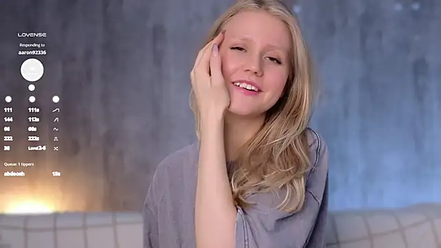 Snapshot of WiloneEsse chatting on March 2025 04:21:02 AM WiloneEsse online show from March 2025 04:21:02 AM