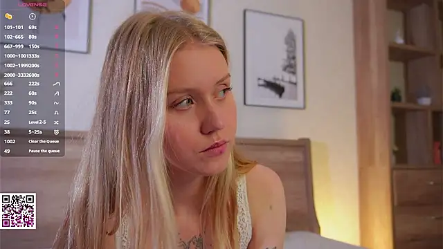 Snapshot of WiloneEsse chatting on March 2026 03:51:01 PM WiloneEsse online show from March 2026 03:51:01 PM