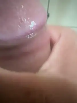 Snapshot of Henrico chatting on January 2025 01:03:01 PM Henrico online show from January 2025 01:03:01 PM