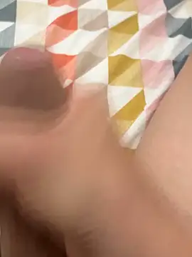 Snapshot of Henrico chatting on September 2025 05:35:01 PM Henrico online show from September 2025 05:35:01 PM