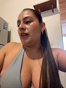 Gabriela-Parker  online show from November 2025 09:18:01 PM