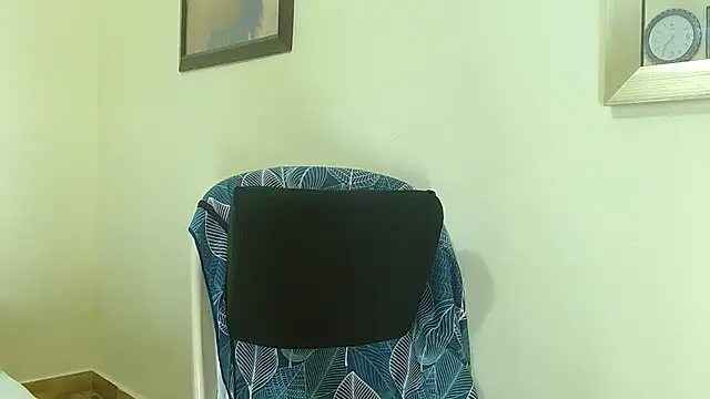 Snapshot of katerineleon chatting on October 2025 09:21:02 PM katerineleon online show from October 2025 09:21:02 PM