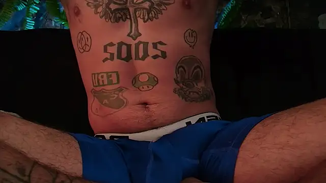 Snapshot of Junihn0 chatting on December 2024 09:00:01 AM Junihn0 online show from December 2024 09:00:01 AM