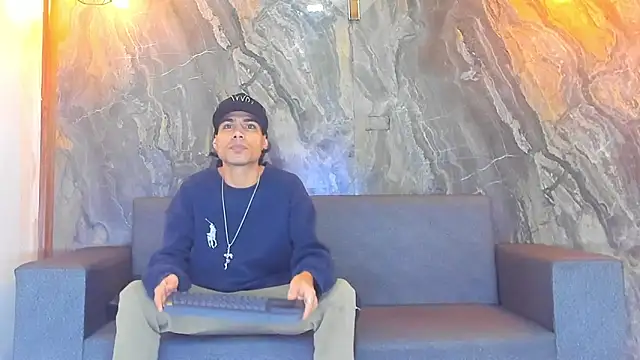 Duodreamhot online show from December 2024 03:50:02 AM