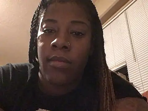 Snapshot of Eboni03 chatting on December 2024 03:13:02 AM Eboni03 online show from December 2024 03:13:02 AM