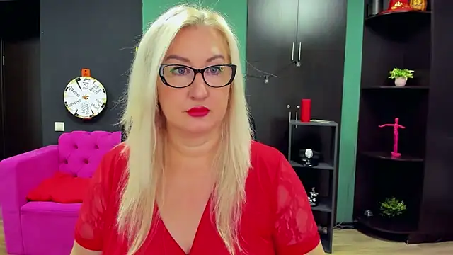 ChristyBrooks online show from October 2025 09:09:02 AM