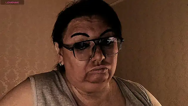 SexxyDreams1 online show from March 2026 01:45:01 AM