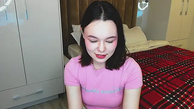 Snapshot of LovelyJane chatting on December 2024 12:33:02 PM LovelyJane online show from December 2024 12:33:02 PM