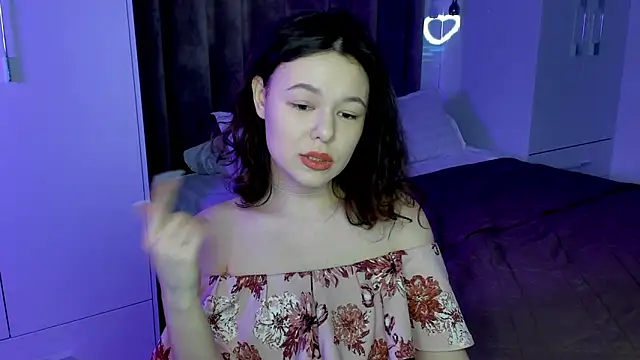 Snapshot of LovelyJane chatting on January 2025 07:10:01 AM LovelyJane online show from January 2025 07:10:01 AM