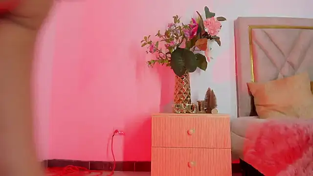 chloe wilson7 online show from November 2025 02:01:02 AM