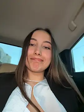 VelvetVixenI online show from April 2026 04:56:02 PM