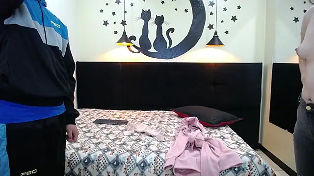 Snapshot of JeremmyAndStacy chatting on February 2025 01:00:02 PM JeremmyAndStacy online show from February 2025 01:00:02 PM