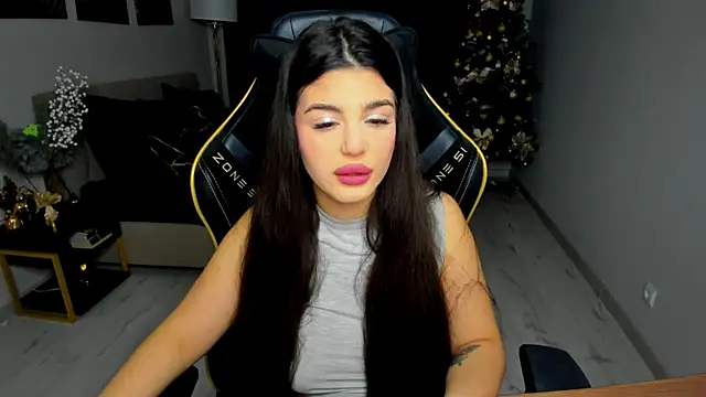 Snapshot of AlluringAriel chatting on January 2026 07:30:01 PM AlluringAriel online show from January 2026 07:30:01 PM