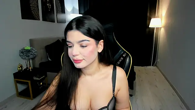 Snapshot of AlluringAriel chatting on February 2026 07:17:02 PM AlluringAriel online show from February 2026 07:17:02 PM