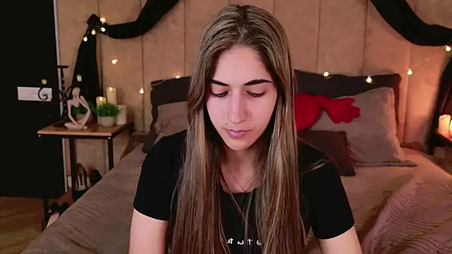 Teresa Stane online show from February 2025 11:46:01 AM