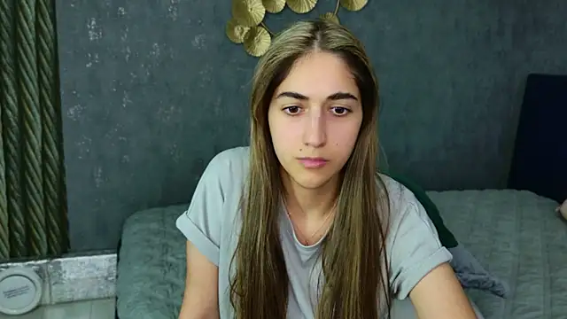 Teresa Stane online show from February 2025 09:10:01 AM