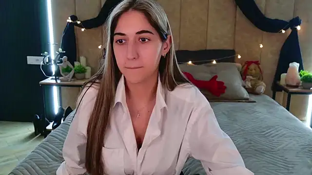 Teresa Stane online show from March 2025 01:39:01 PM