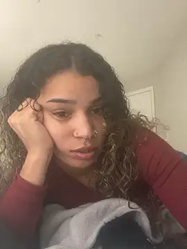 1prettygem online show from December 2024 07:32:02 PM