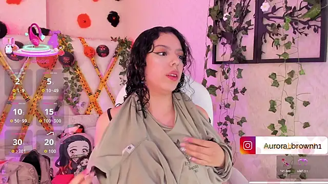 Aurora Brownn online show from October 2025 04:34:02 AM