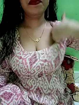 Snapshot of Haniya-143 chatting on July 2026 12:13:01 AM Haniya-143 online show from July 2026 12:13:01 AM