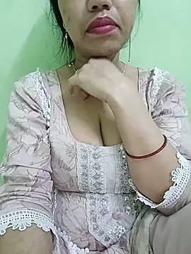 Snapshot of Haniya-143 chatting on July 2026 01:20:02 AM Haniya-143 online show from July 2026 01:20:02 AM