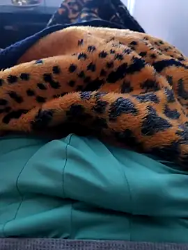 ariel-rick online show from November 2025 09:31:01 AM