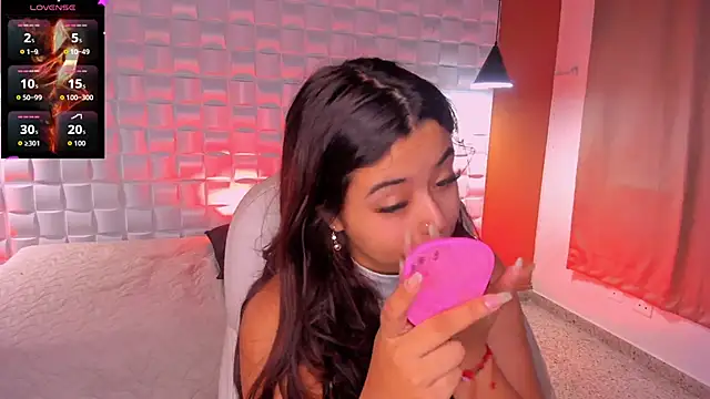 Ariana Pierce online show from October 2025 12:23:02 PM