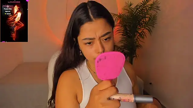 Ariana Pierce online show from December 2025 12:58:02 PM