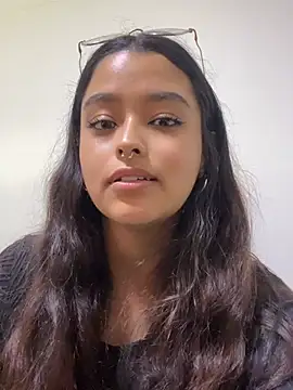 Ariana Pierce online show from May 2026 06:35:01 PM