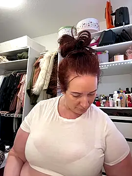 Engel mia online show from December 2025 10:57:02 AM