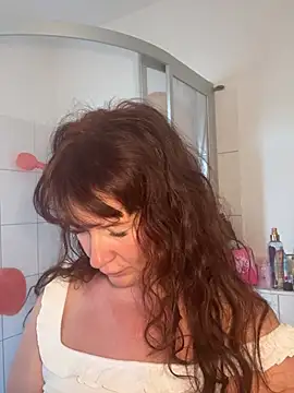 Snapshot of Engel_mia chatting on June 2026 09:04:01 AM Engel mia online show from June 2026 09:04:01 AM
