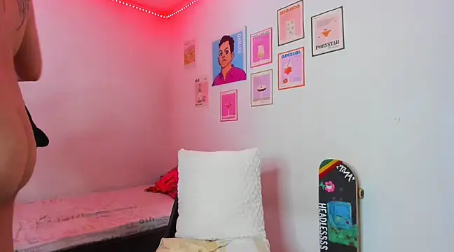 gabie cortes online show from February 2025 06:45:01 AM