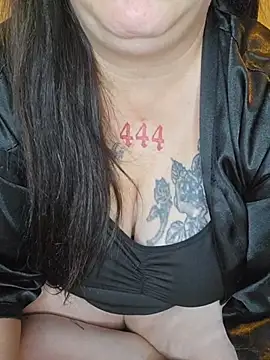 PeakabumPromo online show from November 2025 12:42:02 AM