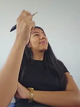 CarlaAlvez online show from April 2026 02:09:02 PM