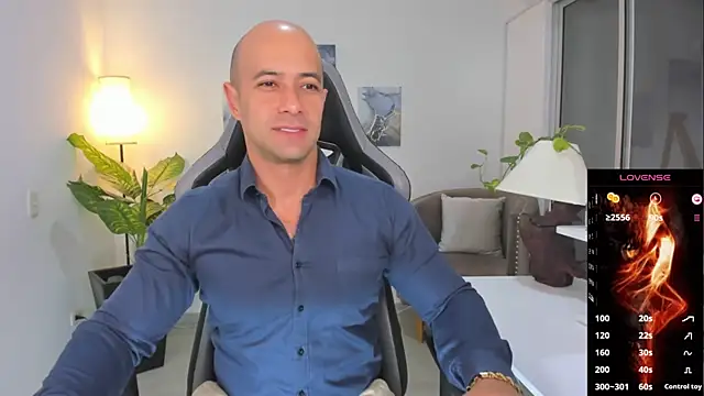 Snapshot of ryan_master_ chatting on December 2024 08:04:02 AM ryan master online show from December 2024 08:04:02 AM