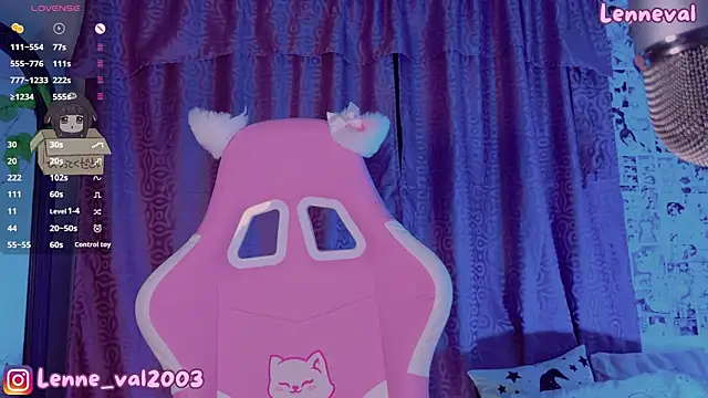 Snapshot of Lenneval1 chatting on November 2025 03:05:01 AM Lenneval1 online show from November 2025 03:05:01 AM