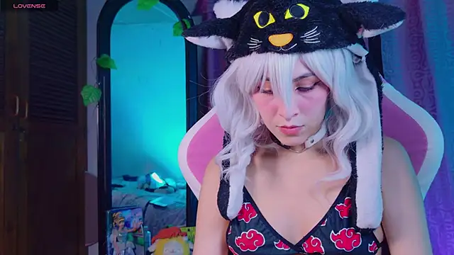 Snapshot of Lenneval1 chatting on November 2025 03:05:01 AM Lenneval1 online show from November 2025 03:05:01 AM