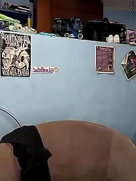 Snapshot of LoveElectra chatting on January 2025 01:37:02 AM LoveElectra online show from January 2025 01:37:02 AM