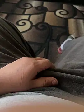 Snapshot of daddymaniaco69 chatting on January 2025 10:08:02 PM daddymaniaco69 online show from January 2025 10:08:02 PM