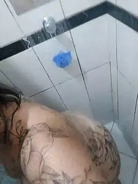 baixinhaloira online show from January 2025 02:14:01 AM