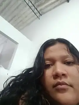 samy riverss online show from May 2026 10:14:02 PM