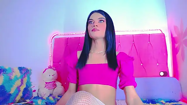 Theylor Rouse online show from February 2025 09:04:02 AM