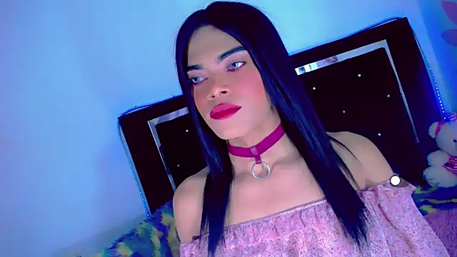 Theylor Rouse online show from November 2025 07:18:01 AM