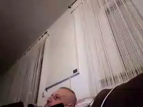 Husoban online show from November 2025 04:34:02 PM