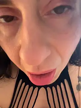 Jenaki31 online show from December 2024 02:03:02 PM