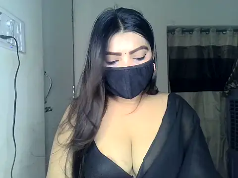 Snapshot of ishi_Beauty chatting on July 2026 05:23:02 AM ishi Beauty online show from July 2026 05:23:02 AM