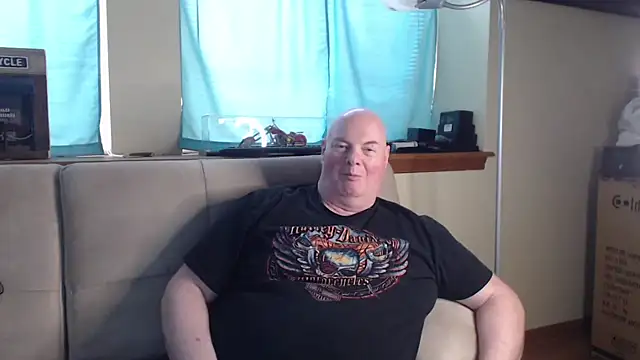 Snapshot of harley99574 chatting on October 2025 07:37:01 PM harley99574 online show from October 2025 07:37:01 PM